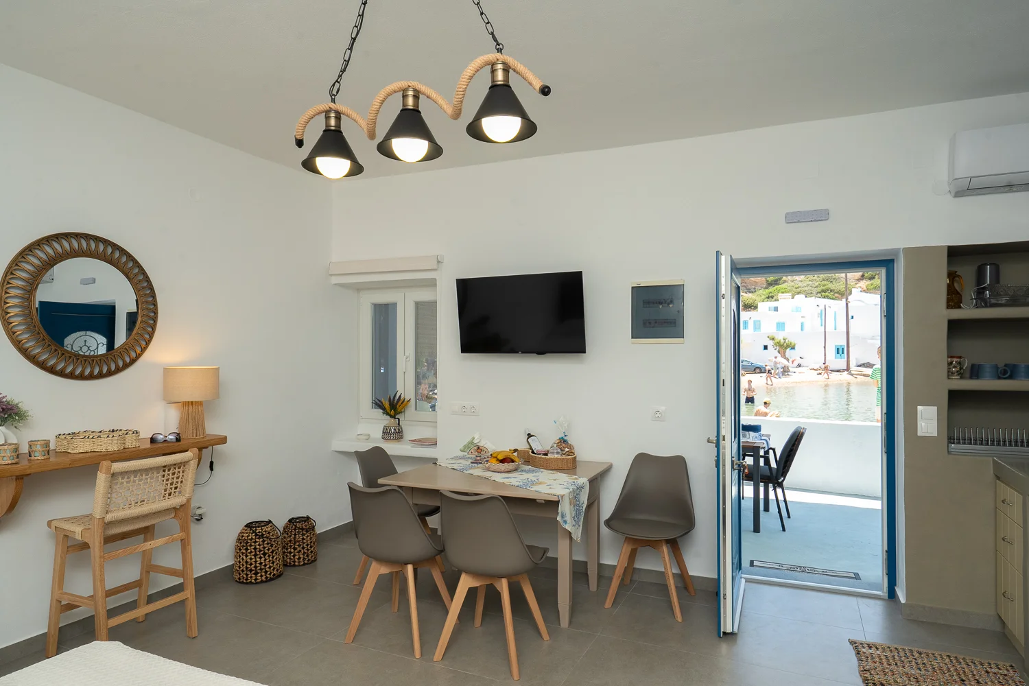 Onar Sifnos by the Sea - Living Area
