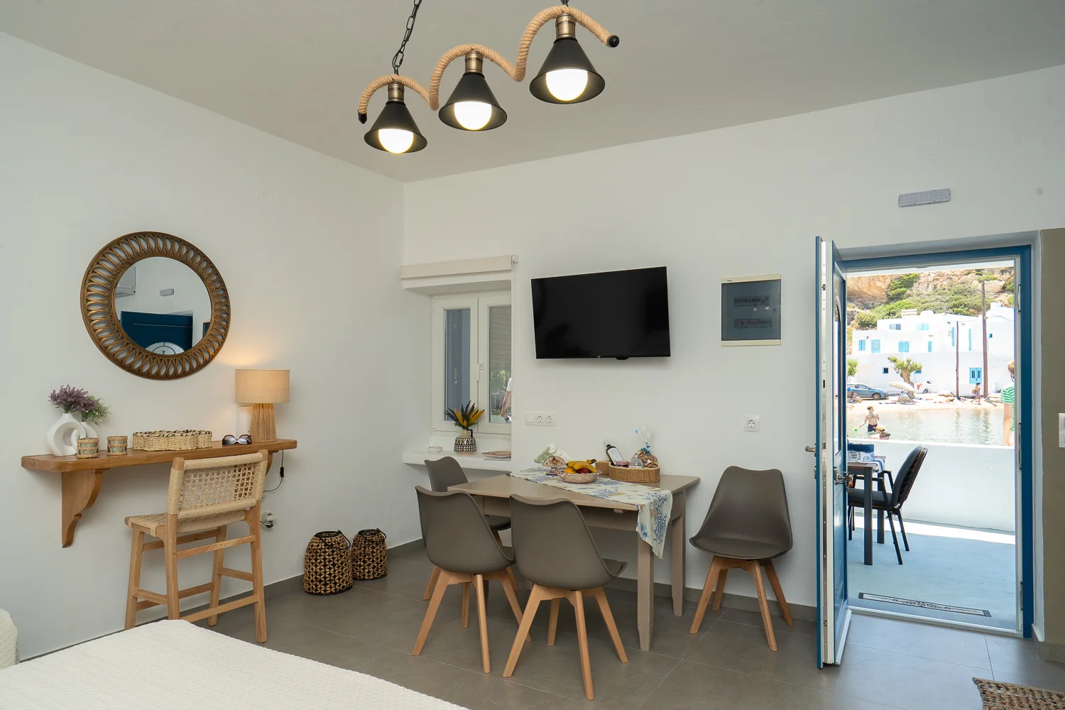 Onar Sifnos by the Sea - Living Area