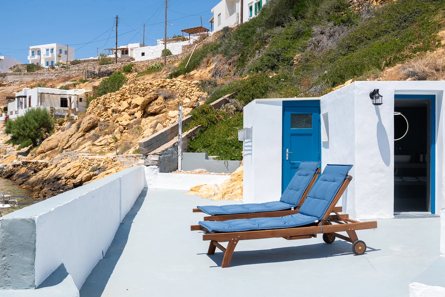 Onar Sifnos by the Sea - Outside