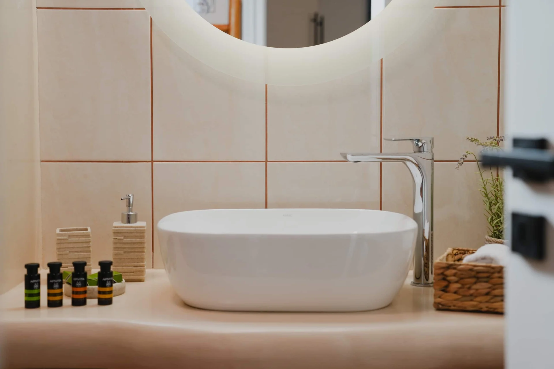 Bathroom - Onar Traditional Villa