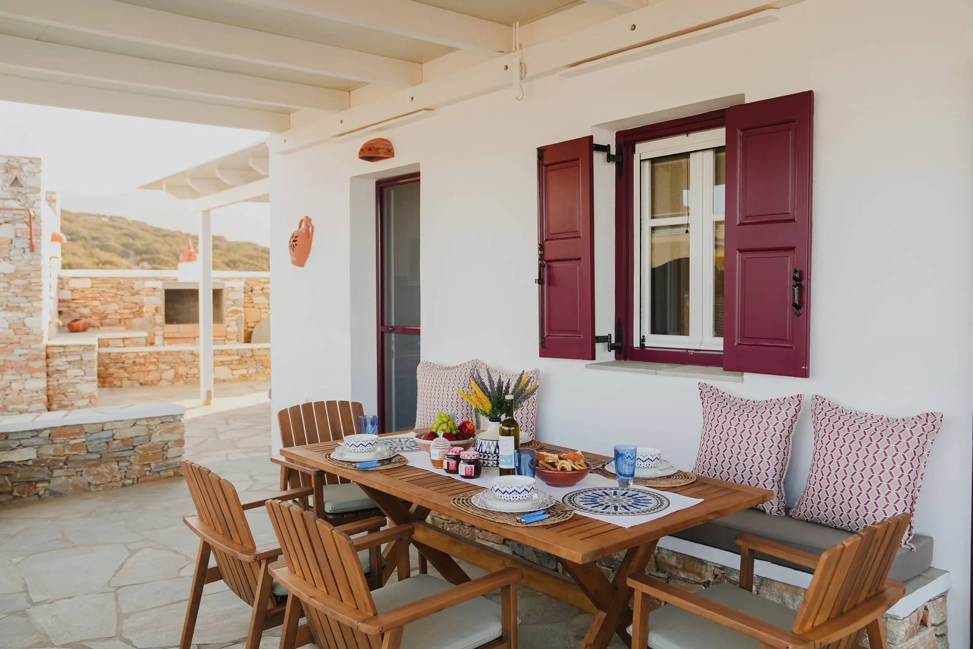 Outside - Onar Traditional Villa